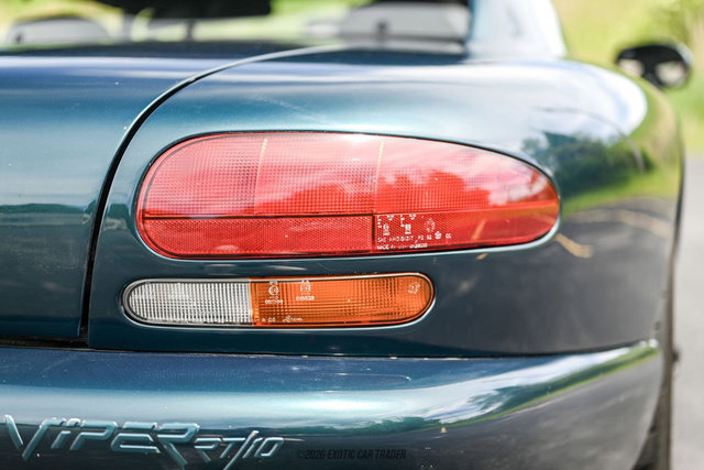 Used 1995 Dodge Viper RT/10 RWD image 70