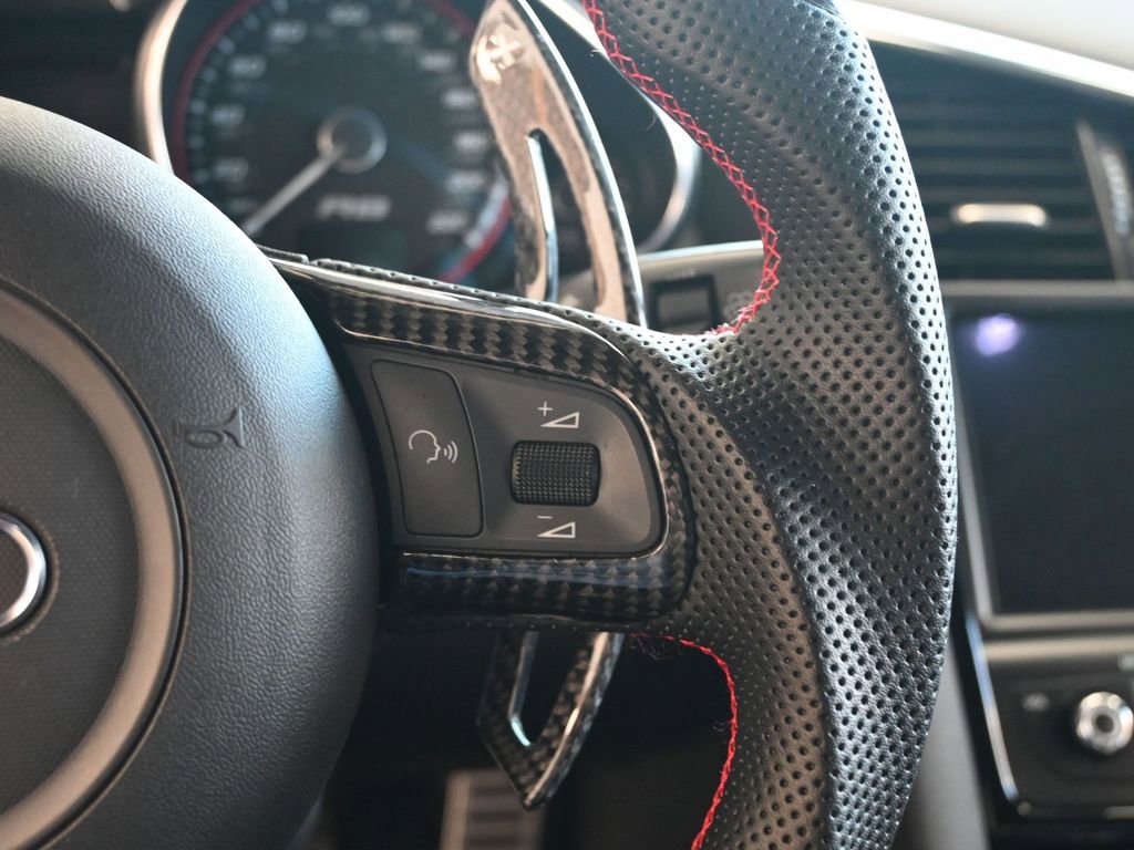 Used 2010 Audi R8 V10 image 10