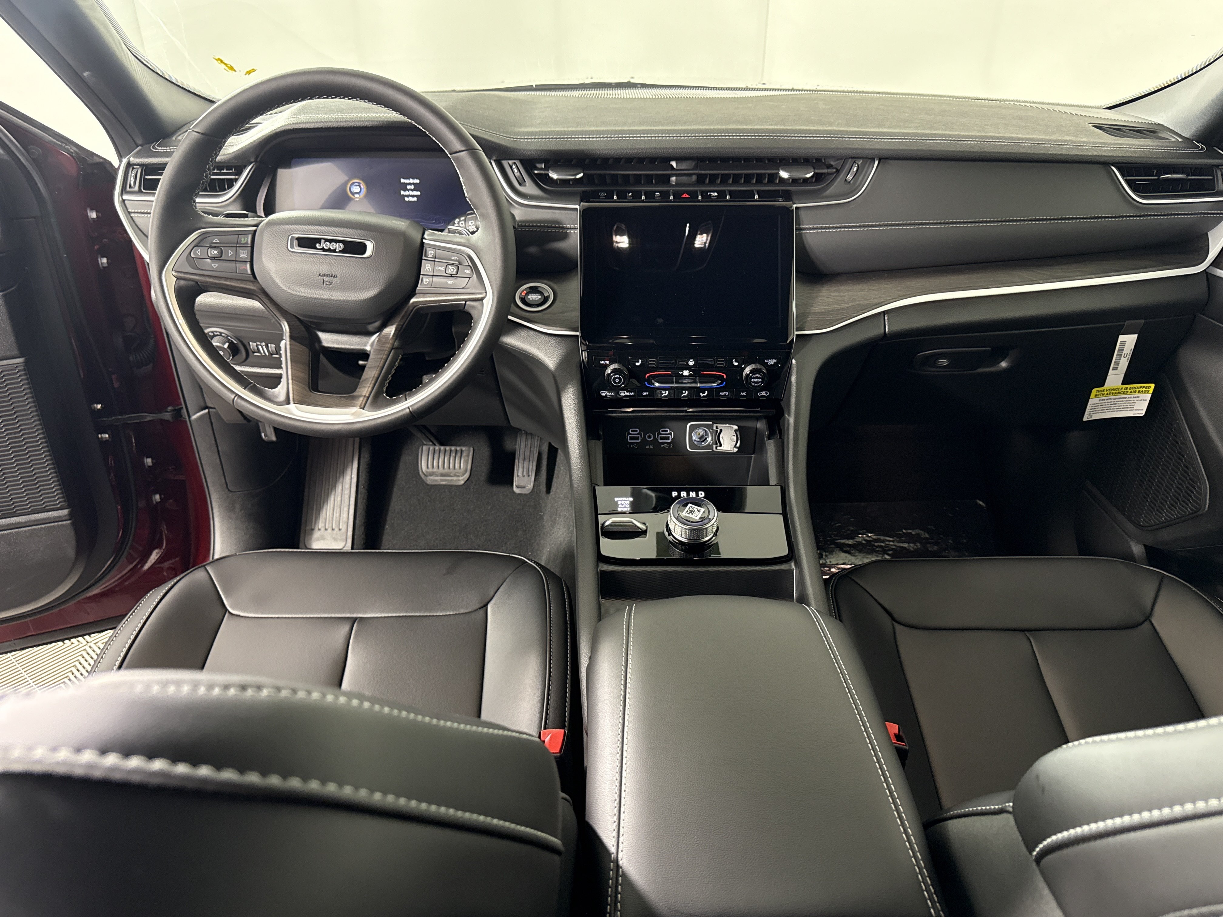 New 2025 Jeep Grand Cherokee Limited AWD/4WD image 15