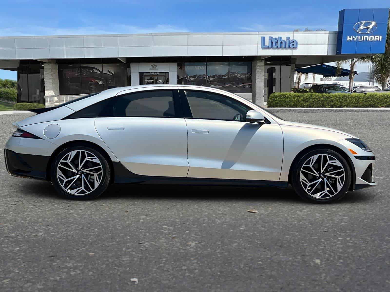 Certified 2024 Hyundai Ioniq 6 Limited AWD/4WD image 9