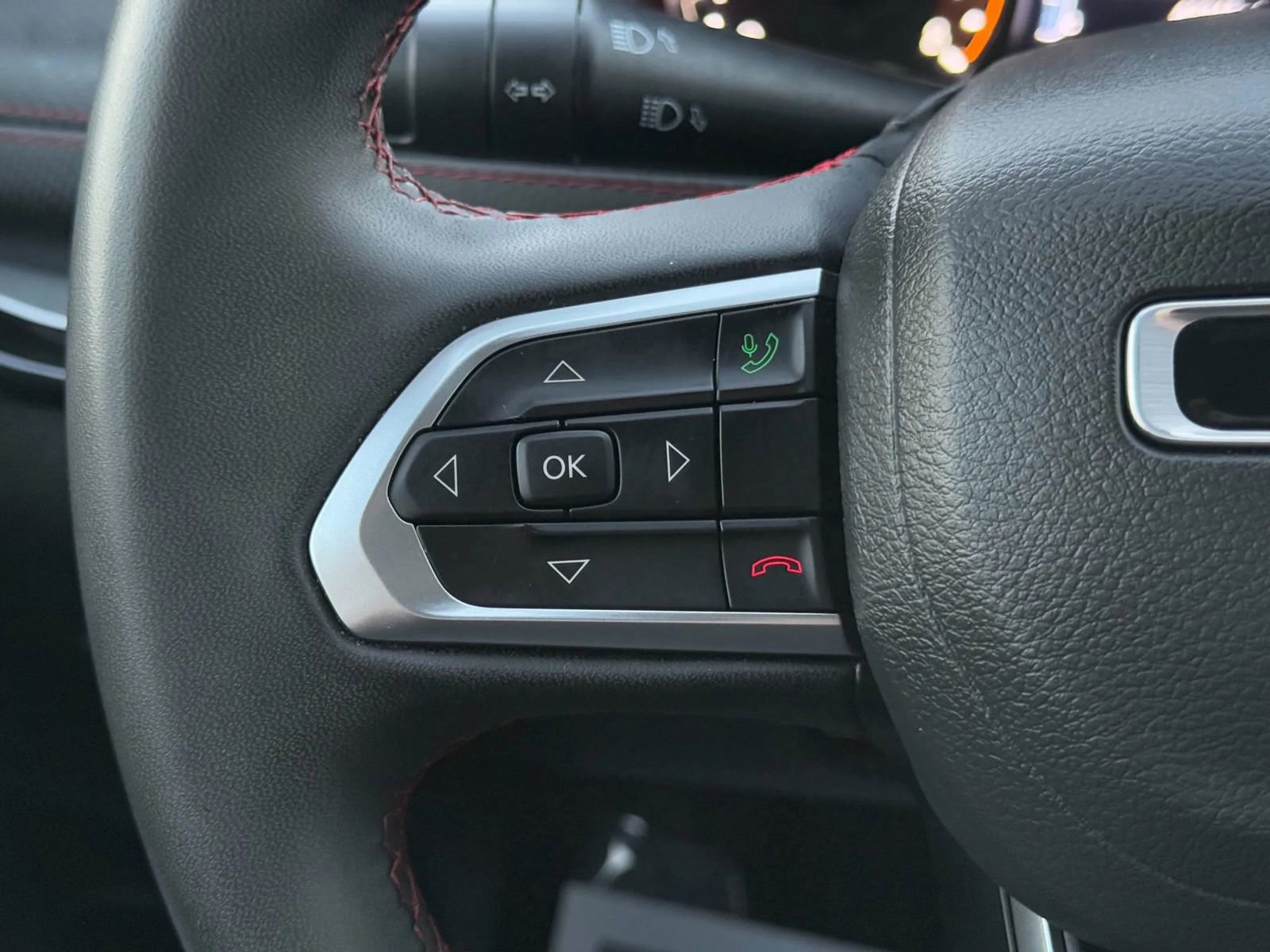 Used 2024 Jeep Compass Trailhawk image 24