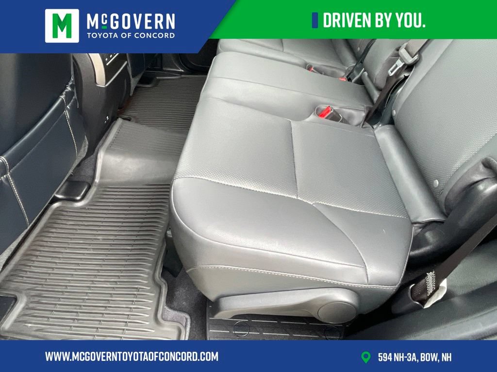 Used 2023 Lexus GX 460 Premium w/ Premium Package AWD/4WD image 29