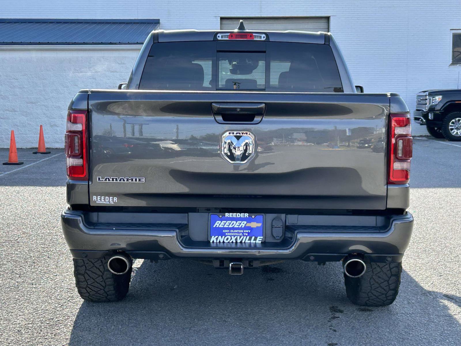 Used 2022 RAM 1500 Laramie w/ Sport Appearance Package image 4