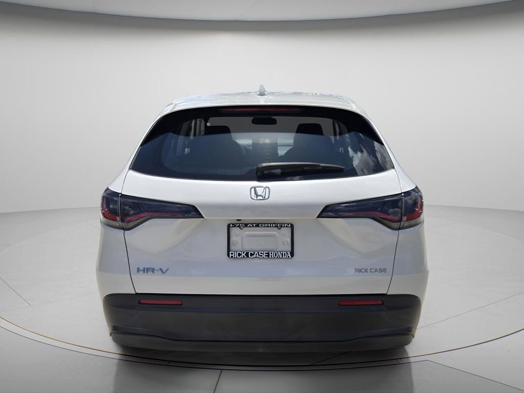 Certified 2023 Honda HR-V LX image 6