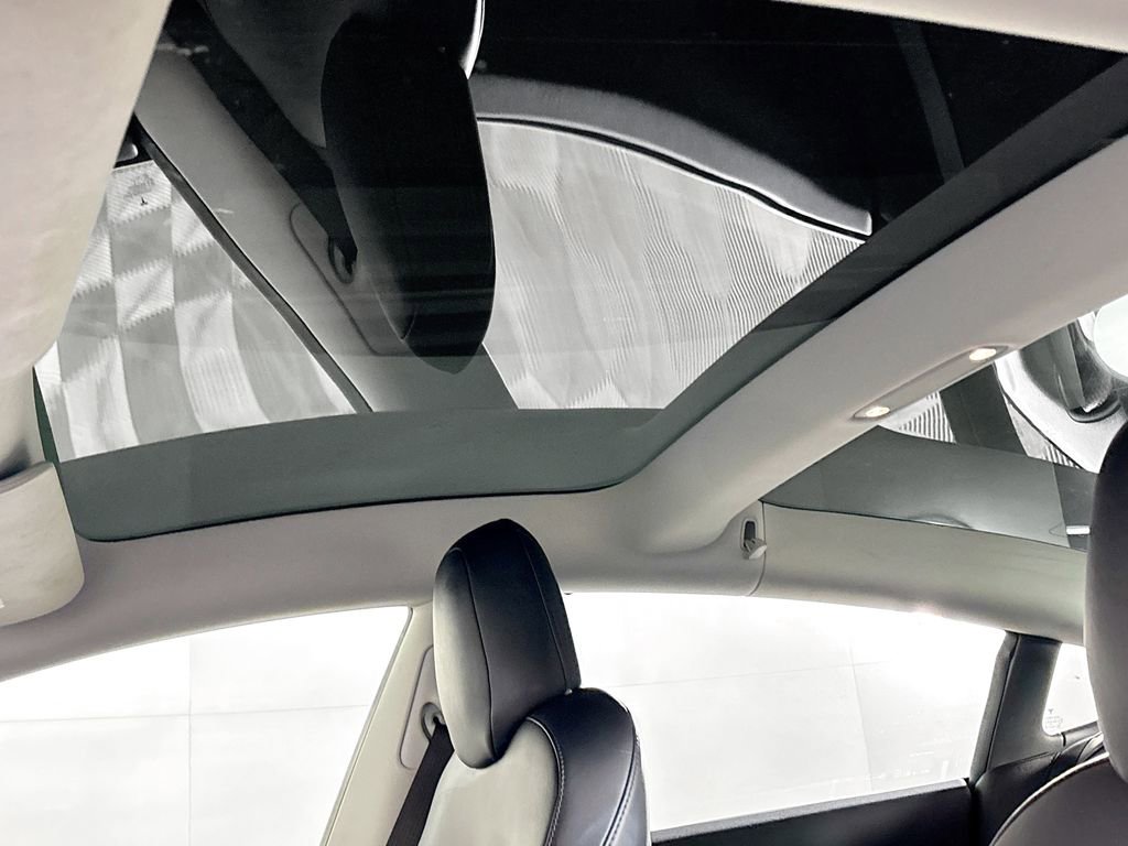 Used 2018 Tesla Model 3 Long Range image 19