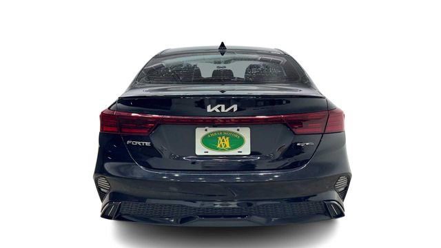 Used 2024 Kia Forte LXS FWD image 3