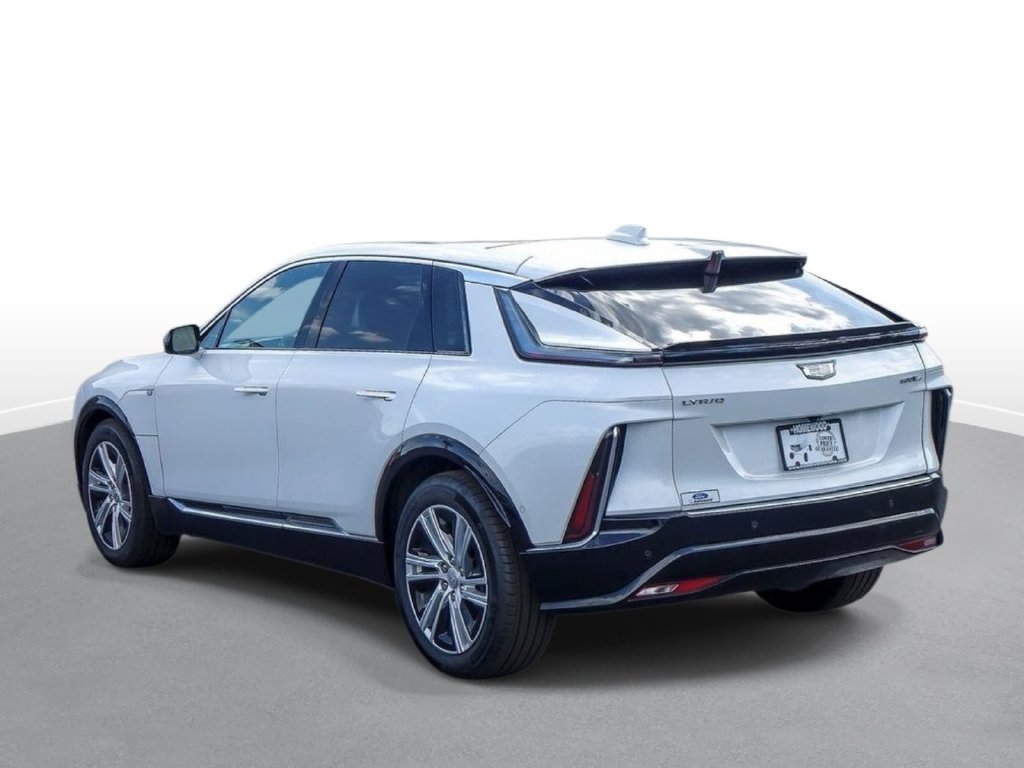 Used 2024 Cadillac Lyriq Tech w/ Driver Assist Package AWD/4WD image 5