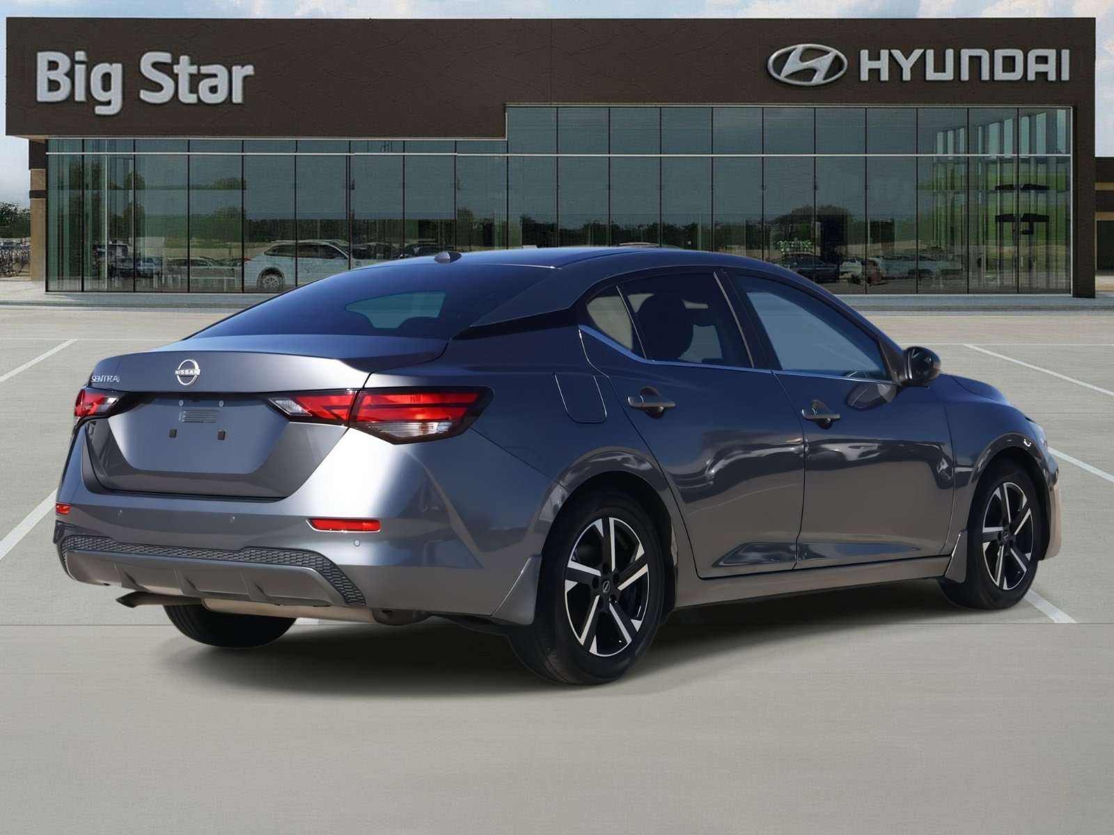 Used 2025 Nissan Sentra SV w/ All-Weather Package image 4