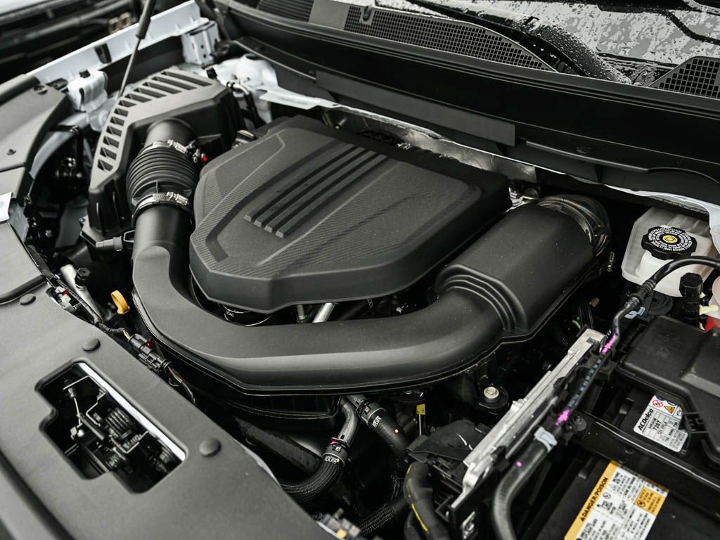 New 2026 Chevrolet Traverse High Country w/ LPO, Floor Liner Package image 7