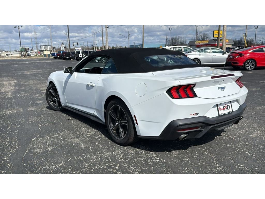 Used 2024 Ford Mustang Premium image 5