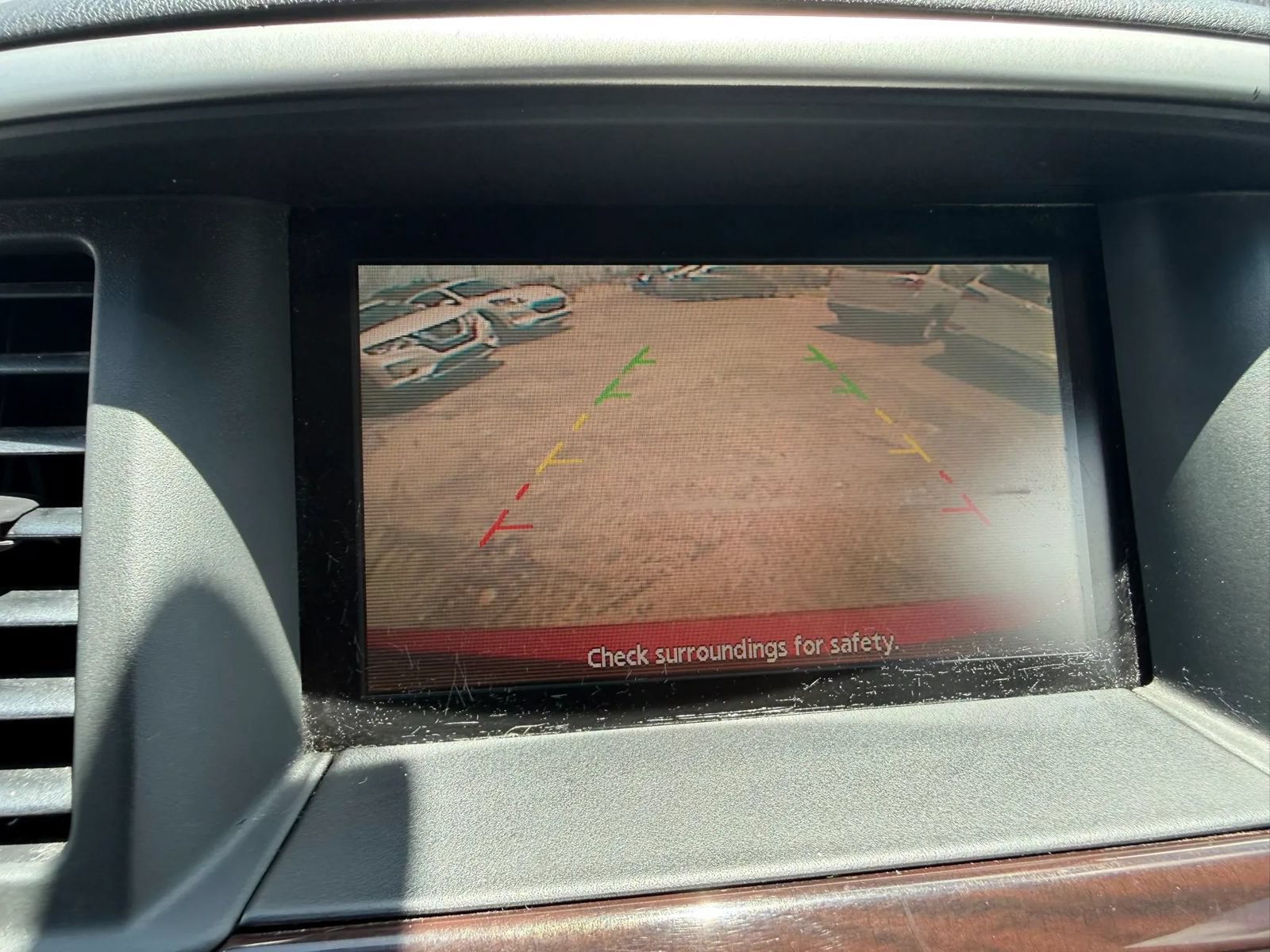 Used 2016 Nissan Pathfinder SL AWD/4WD image 16