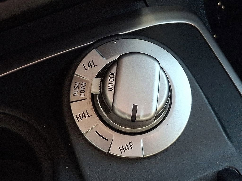 Used 2018 Toyota 4Runner Limited image 22