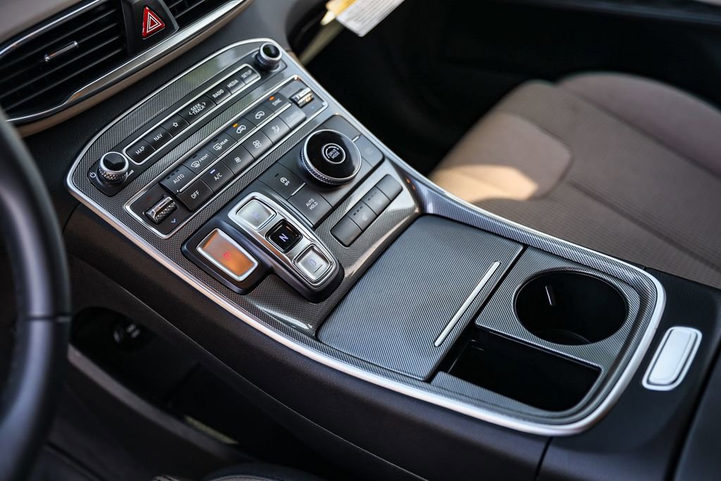 Certified 2023 Hyundai Santa Fe SEL image 19