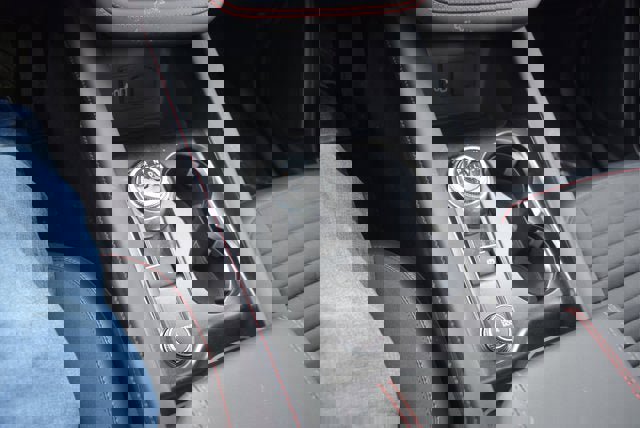 New 2026 Ford Explorer ST-Line w/ ST-Line Street Pack image 13