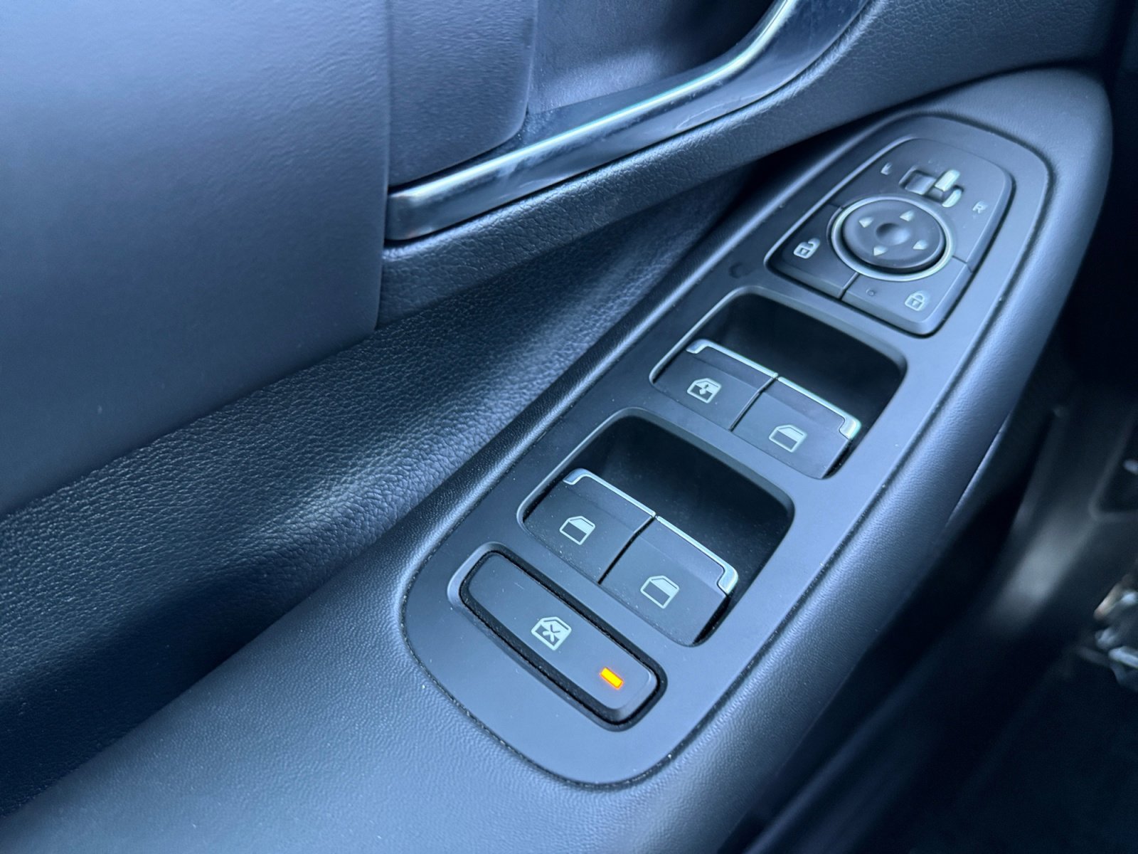 Used 2023 Hyundai Sonata Blue w/ Cargo Package image 19