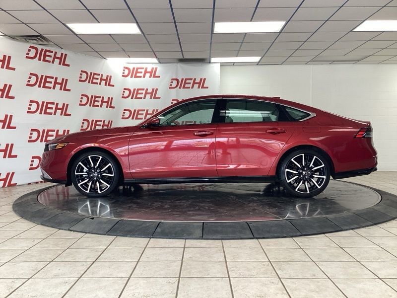 Used 2023 Honda Accord Touring image 5