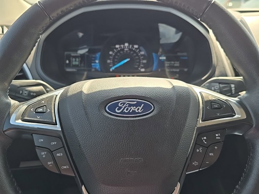 Used 2023 Ford Edge SEL AWD/4WD image 19