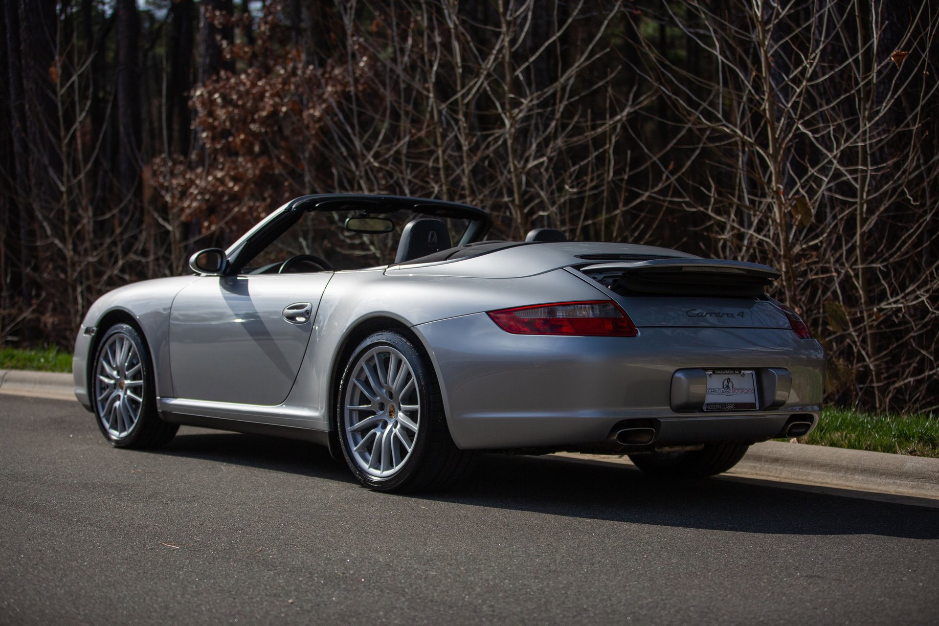 Used 2006 Porsche 911 Carrera 4 image 3