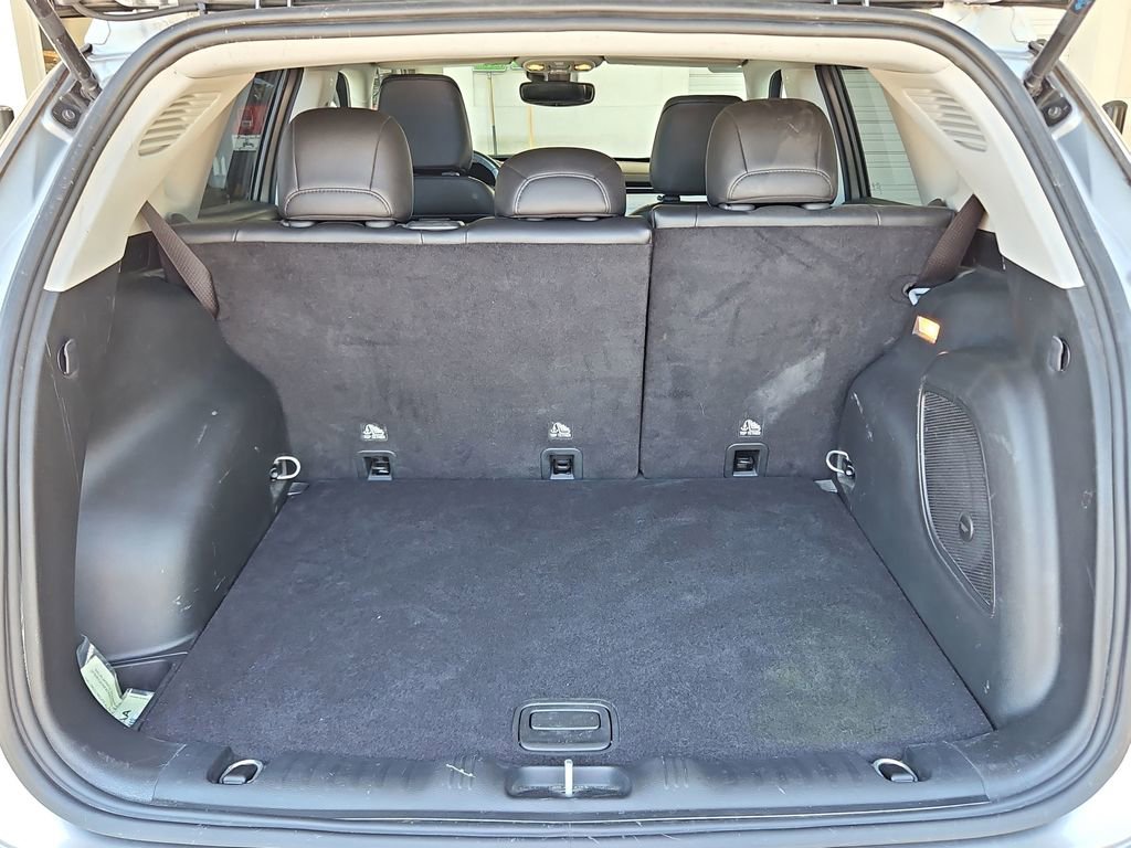 Used 2022 Jeep Compass Latitude w/ Sun and Sound Group AWD/4WD image 31