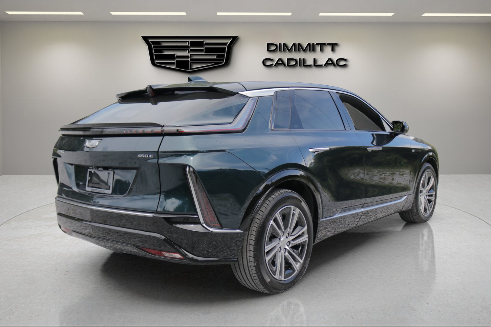 Certified 2025 Cadillac Lyriq Luxury RWD image 5