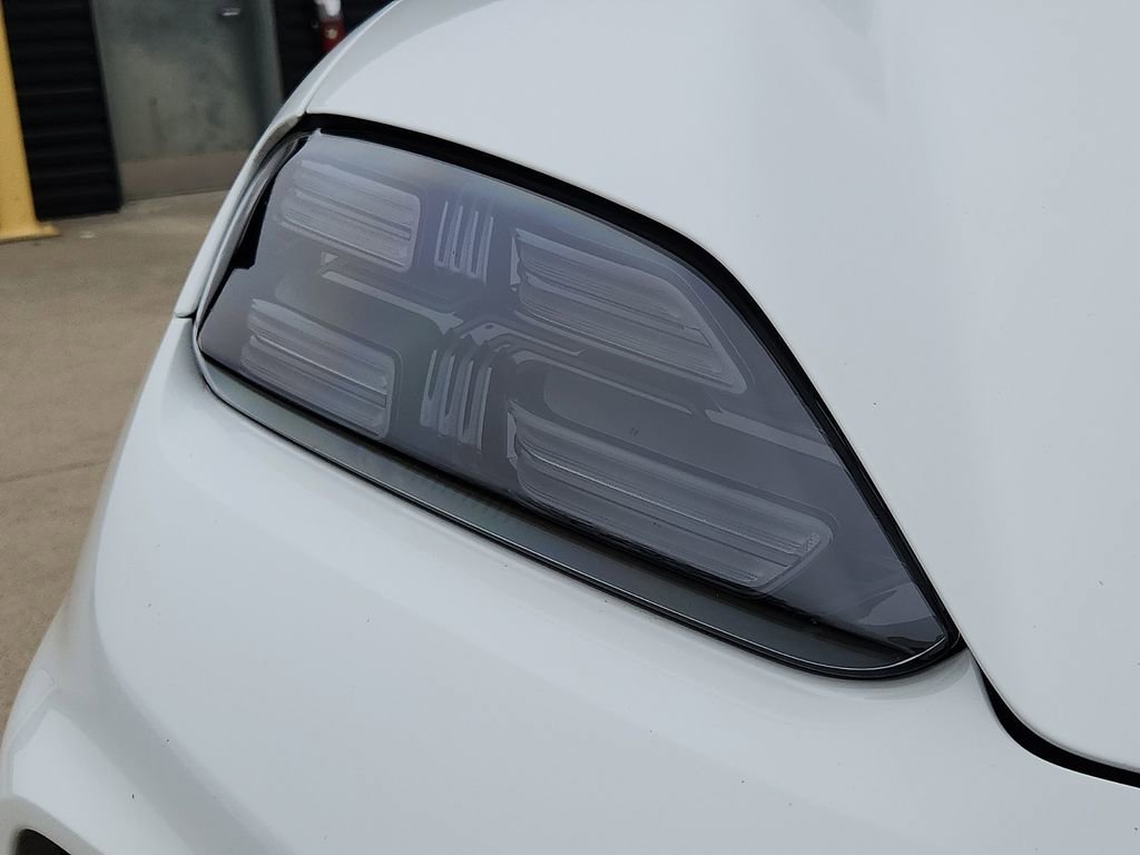 Used 2025 Porsche Macan 4S Electric image 8