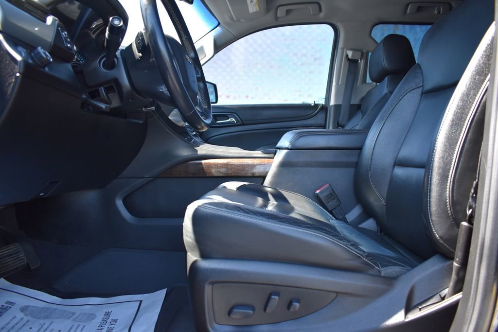 Used 2020 Chevrolet Tahoe LT RWD image 3