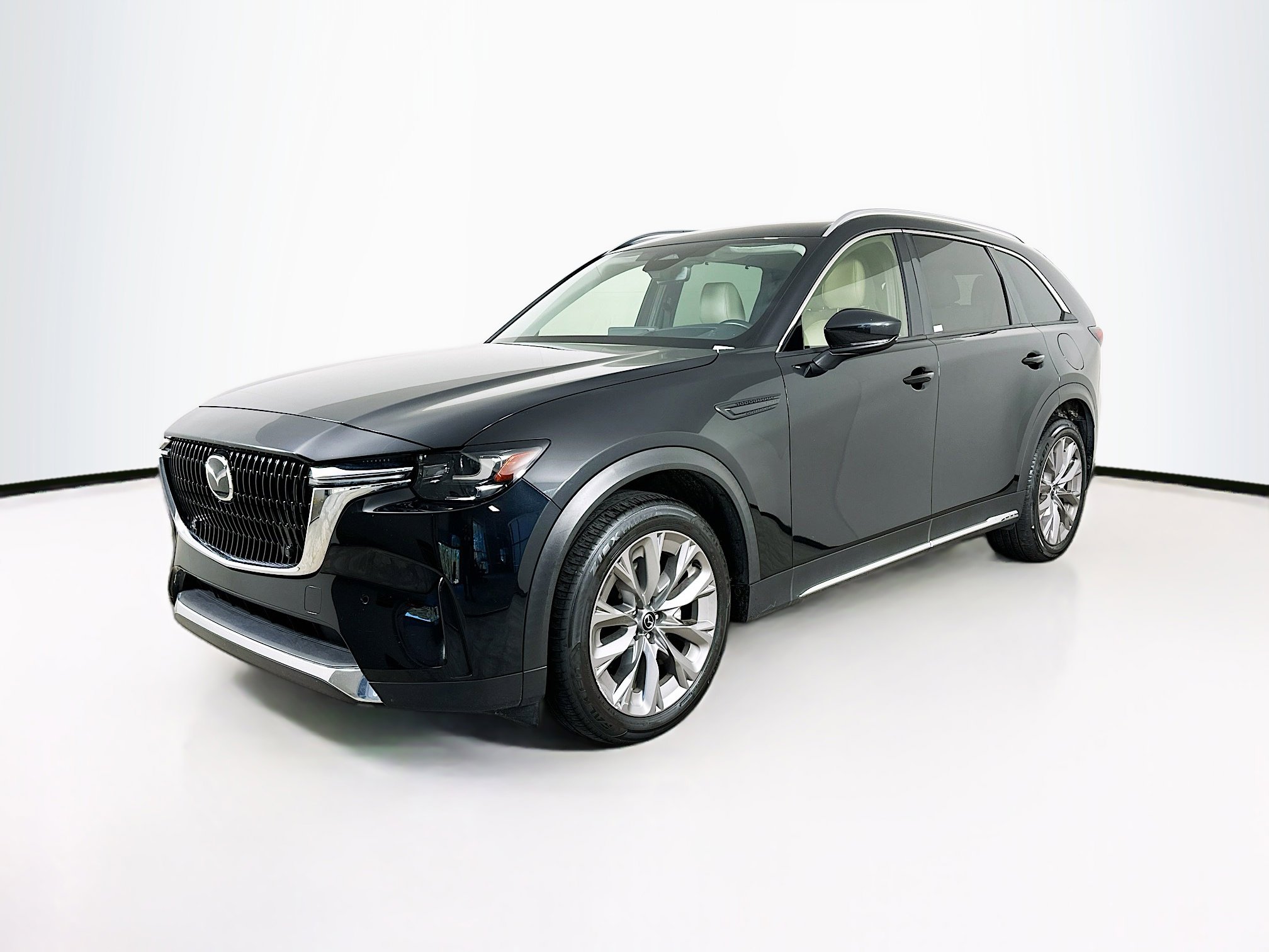 Used 2024 MAZDA CX-90 3.3 Turbo w/ Premium Package image 3