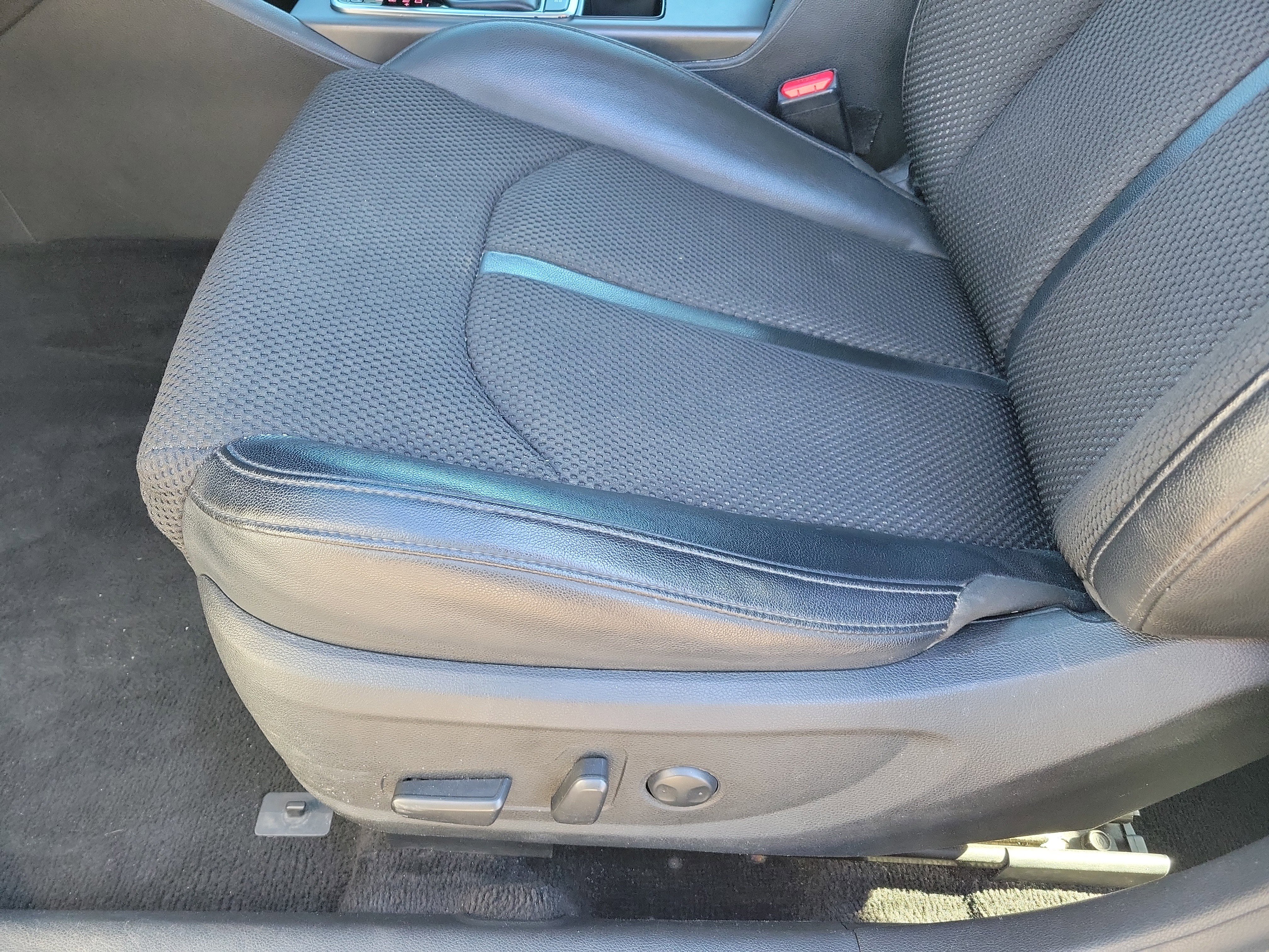 Used 2019 Kia Optima S image 5