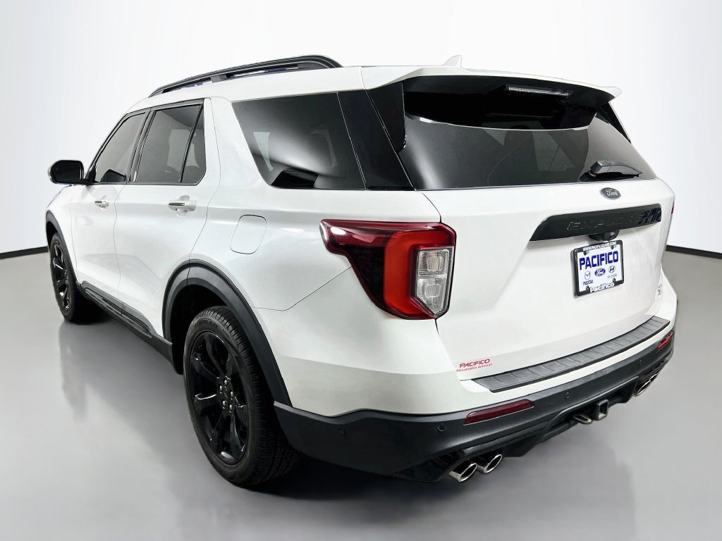 Certified 2022 Ford Explorer ST w/ Equipment Group 401A AWD/4WD image 5