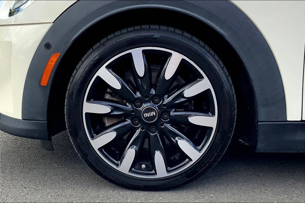 Certified 2022 MINI Cooper S w/ Driver Assistance Package image 10