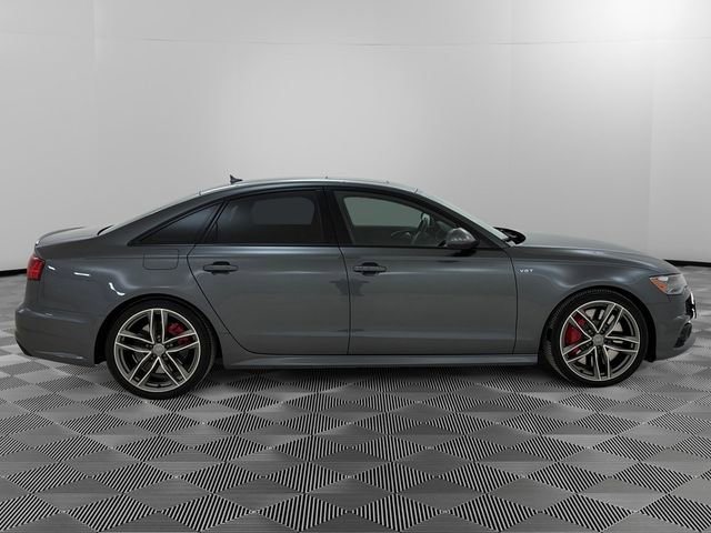 Used 2018 Audi S6 Prestige w/ S Sport Package image 2