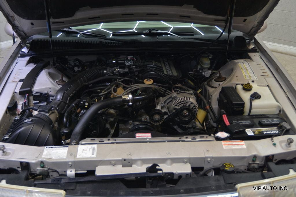 Used 1994 Mercury Cougar XR7 RWD image 34