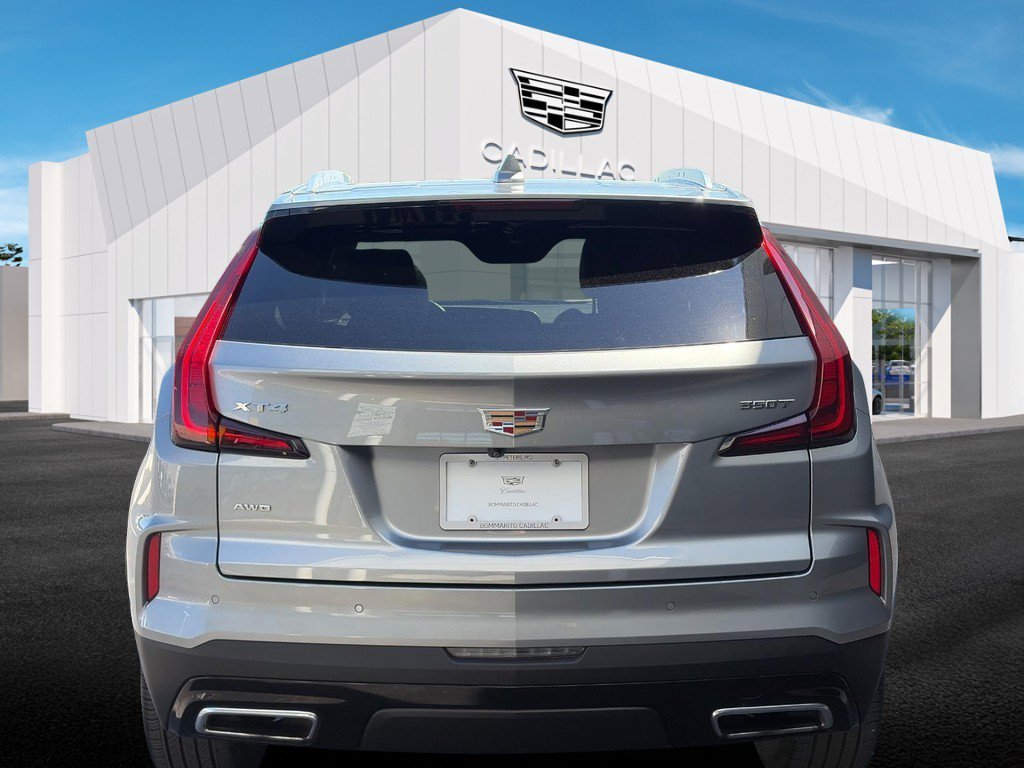 Certified 2024 Cadillac XT4 Premium Luxury AWD/4WD image 3