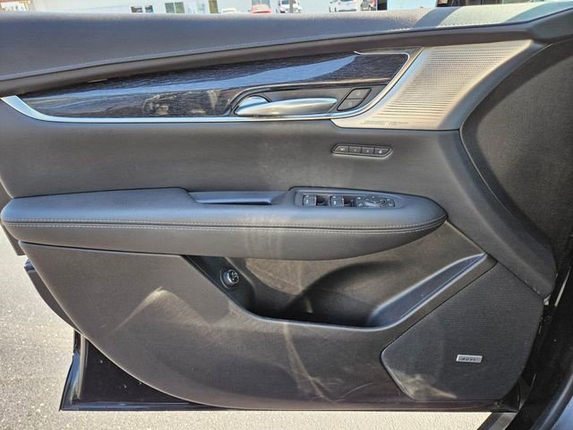 Certified 2022 Cadillac XT5 Premium Luxury w/ Technology Package image 30