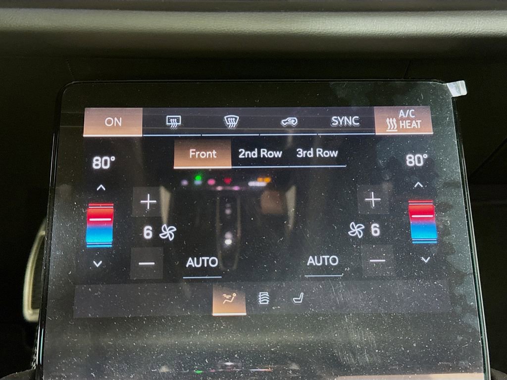 New 2026 Cadillac Vistiq Sport image 16