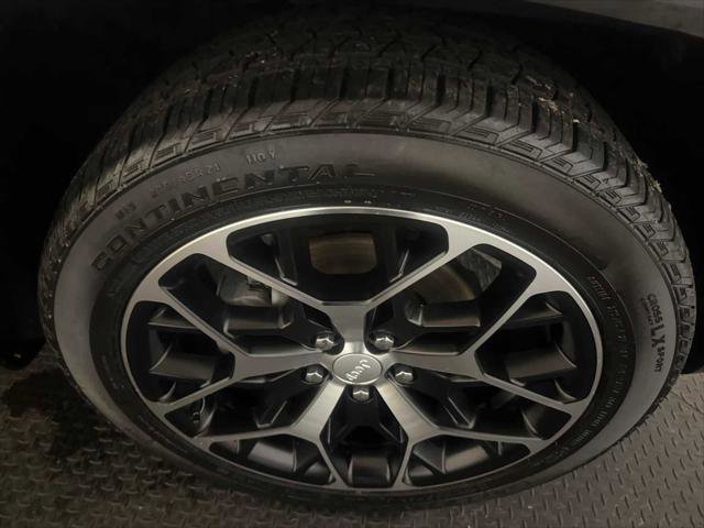 Certified 2023 Jeep Grand Cherokee Summit image 12