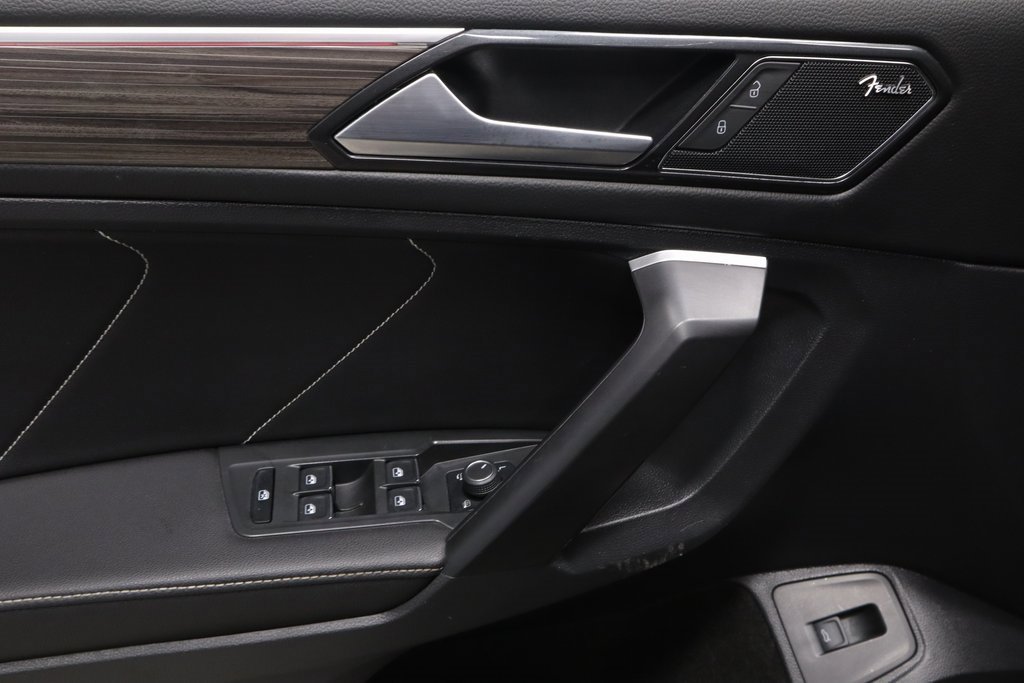 Used 2024 Volkswagen Tiguan SEL R-Line image 23