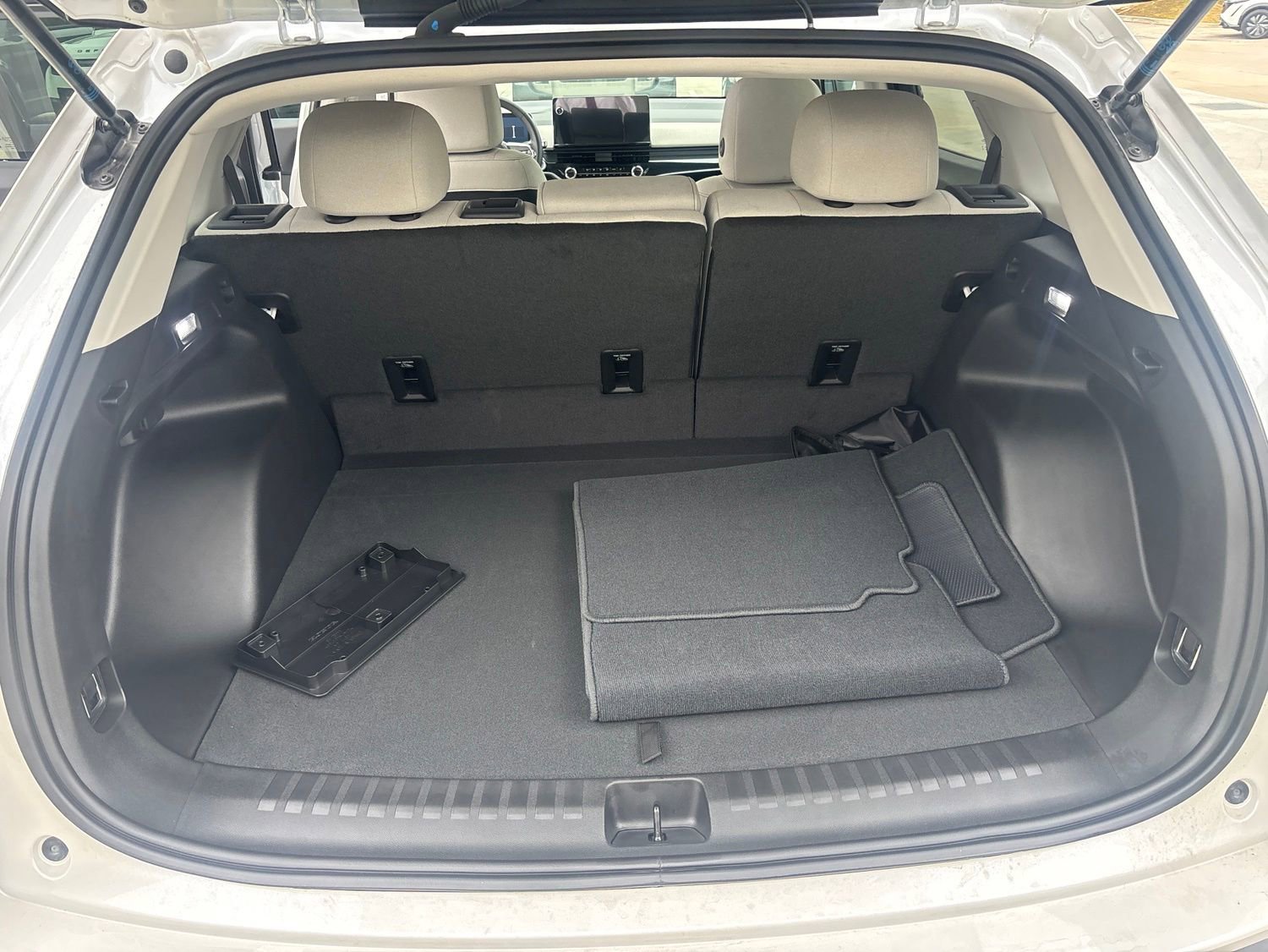 Used 2025 Honda Prologue EX image 16