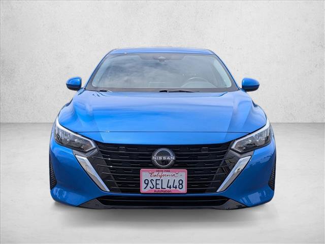 Used 2025 Nissan Sentra SV FWD image 2