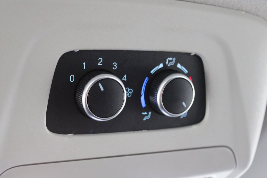 Used 2023 Ford Transit 350 XLT image 50