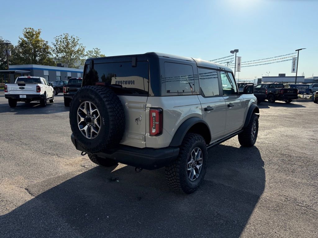 New 2025 Ford Bronco Badlands AWD/4WD image 7