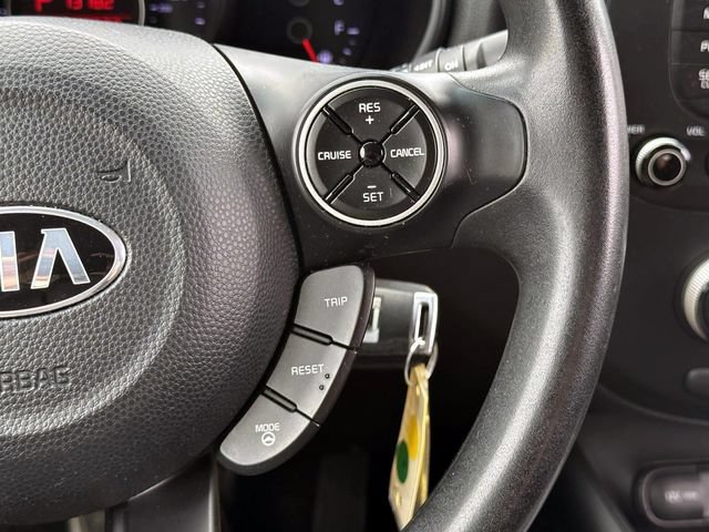 Used 2014 Kia Soul + FWD image 20