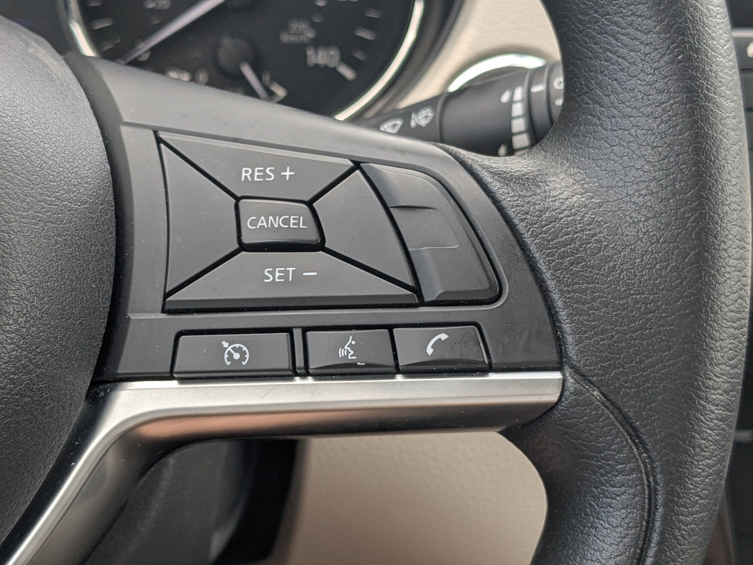 Used 2019 Nissan Rogue Sport SV image 27