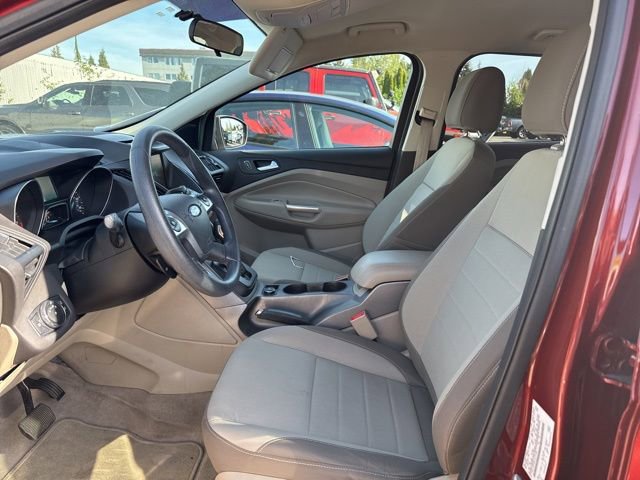 Used 2014 Ford Escape SE w/ Equipment Group 201A FWD image 5