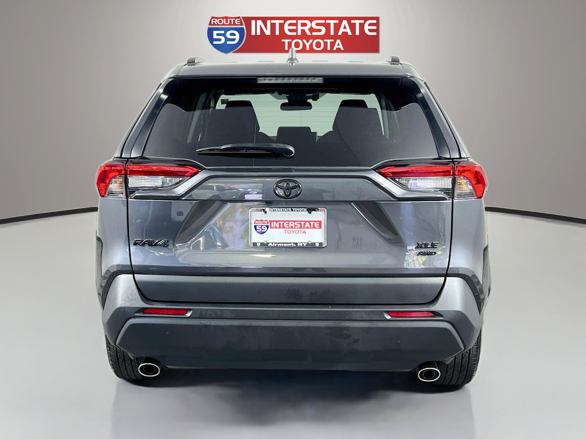 Used 2025 Toyota RAV4 XLE w/ Convenience Package AWD/4WD image 6