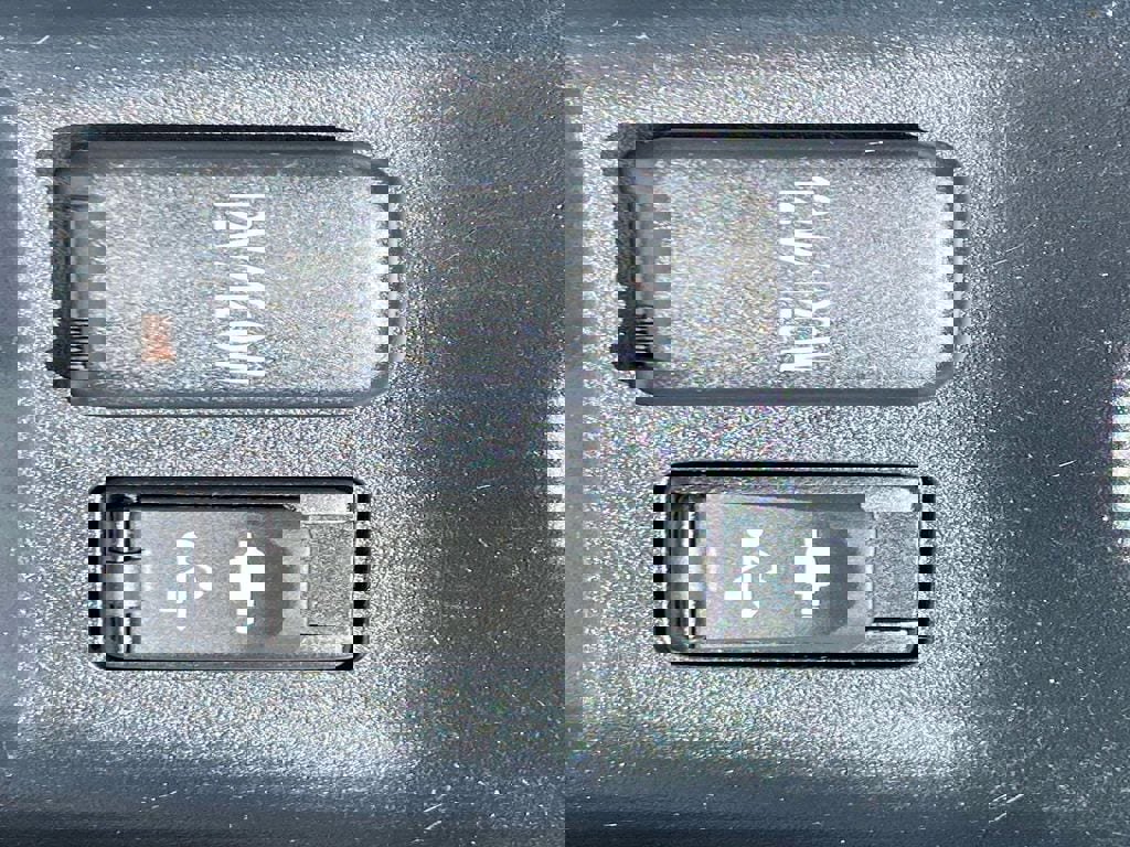 Used 2017 Toyota Prius Two image 28