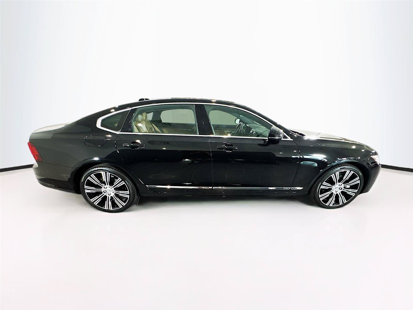 Used 2024 Volvo S90 B6 Ultimate AWD/4WD image 33