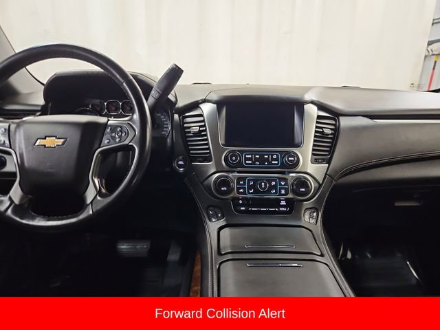 Used 2020 Chevrolet Suburban Premier image 28