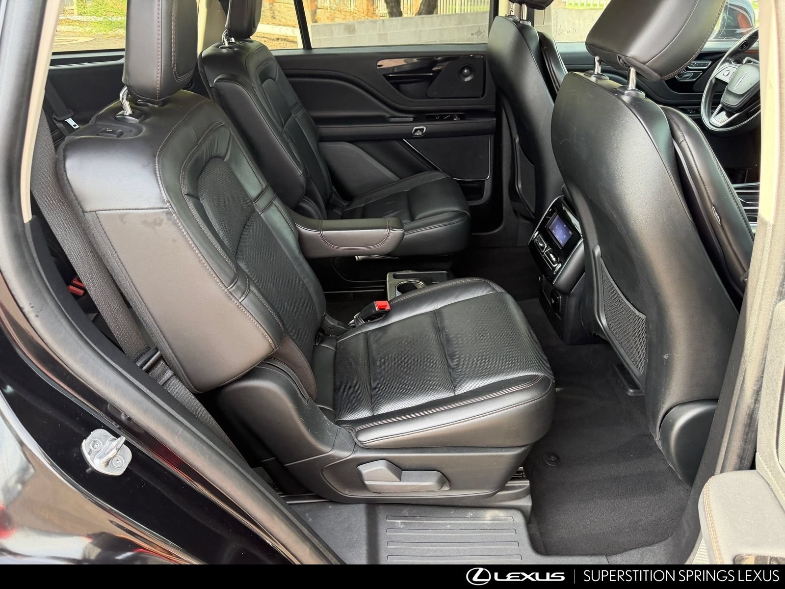 Used 2023 Lincoln Aviator Reserve RWD image 27