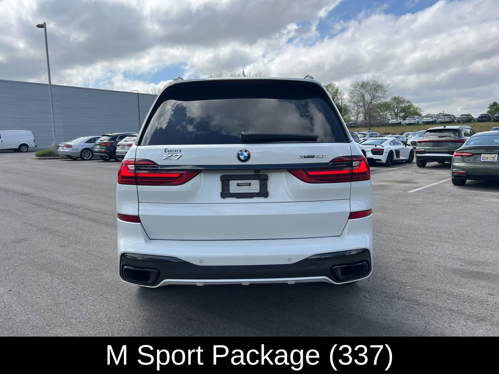 Used 2021 BMW X7 xDrive40i w/ M Sport Package image 4